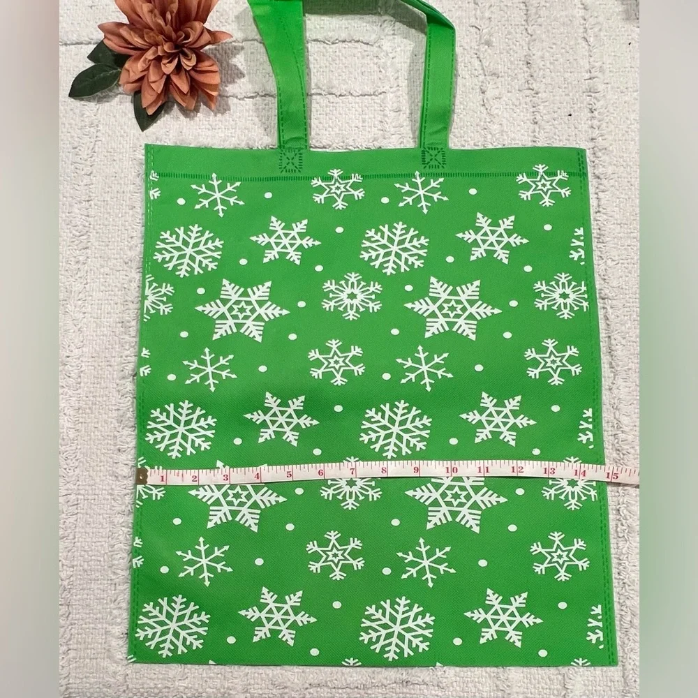 24 Piece Holiday Christmas Reusable Tote Bags- 14.5in x17in